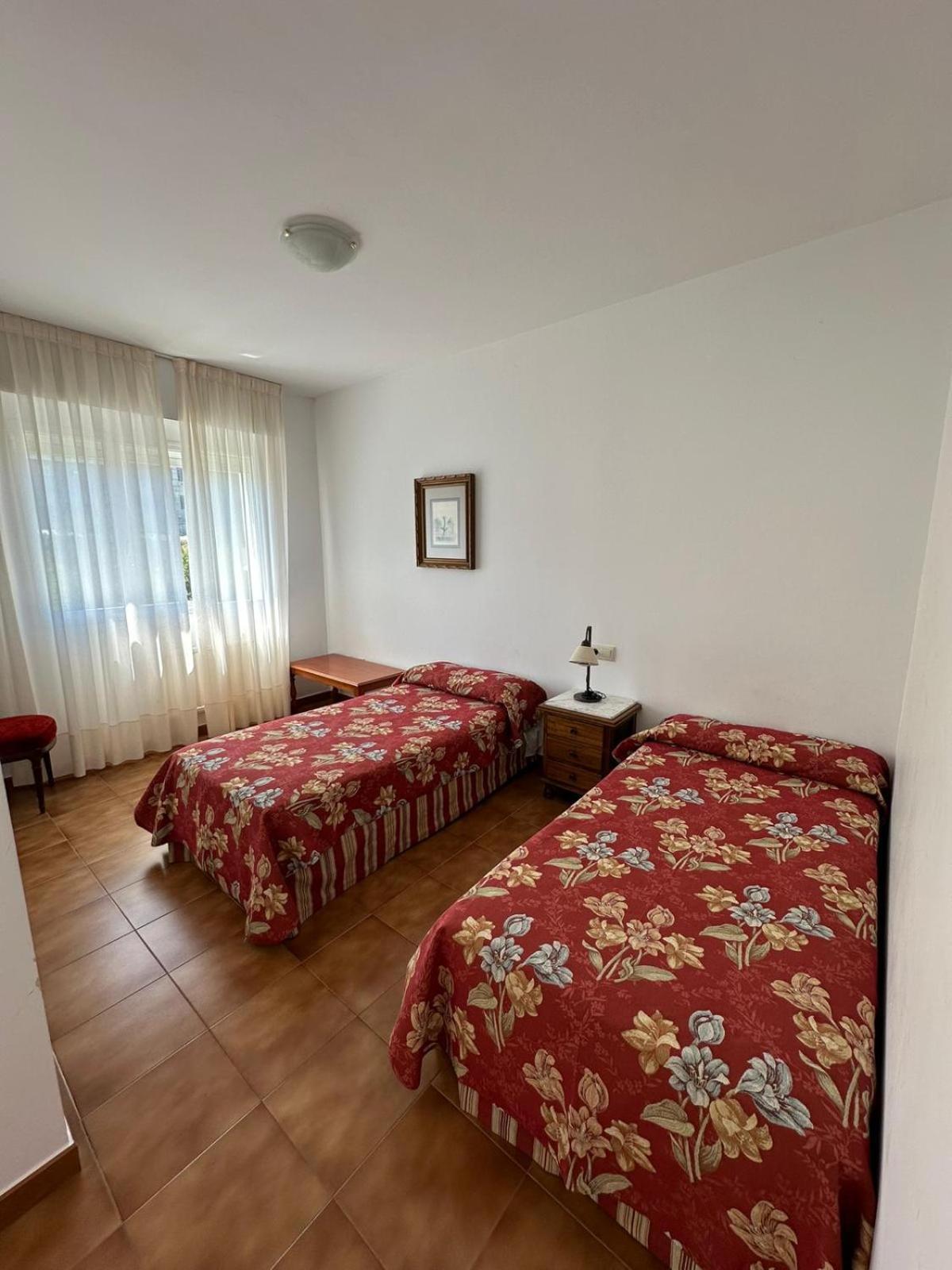Hotel Amandi او غروف الغرفة الصورة